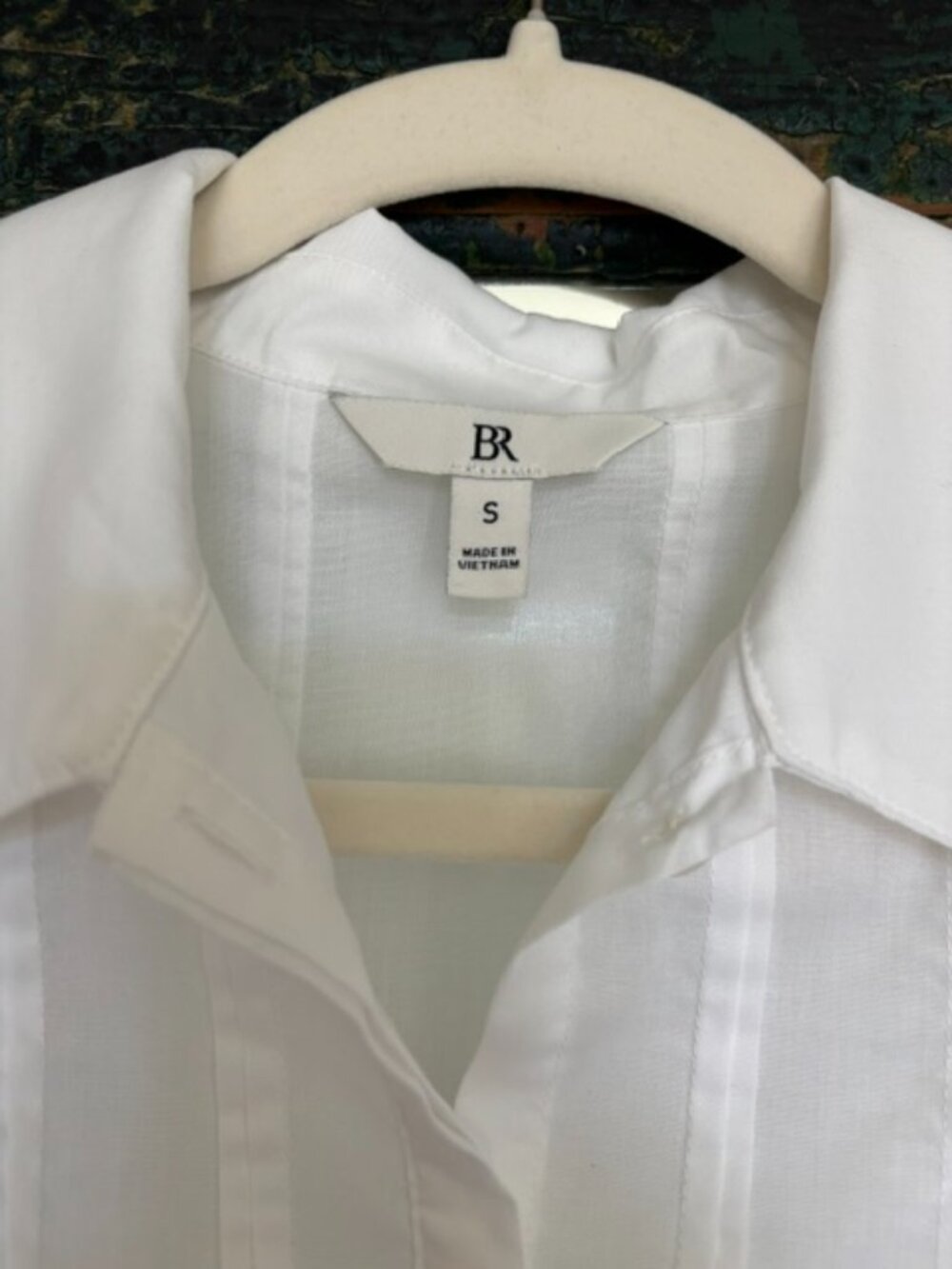 Banana Republic white, puff sleeve, cropped blouse - Picture 3 of 3